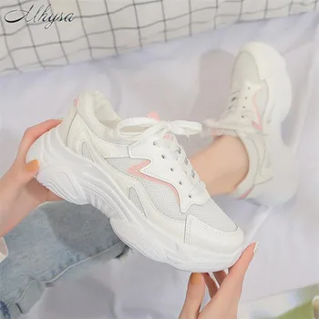 Mhysa 2020 Nové jarní módní divoké ženy boty boty malé bílé boty ženské kolem hlavy ležérní tenisky dámské boty L284