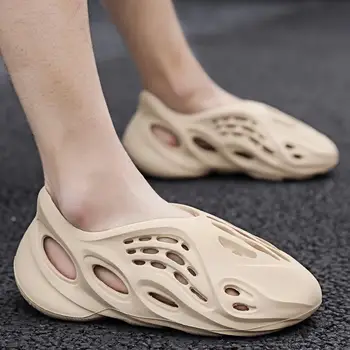 2020 Nové Měkké Nazouvací Boty Díra Non Slip Vody Boty Velké Velikosti Yeezi Sandál Jeden Vzít Plážové Boty Rychleschnoucí Volný Čas Boty